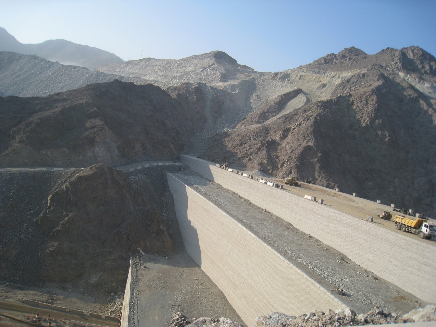 Dubai Fujairah Freeway: United Arab Emirates image