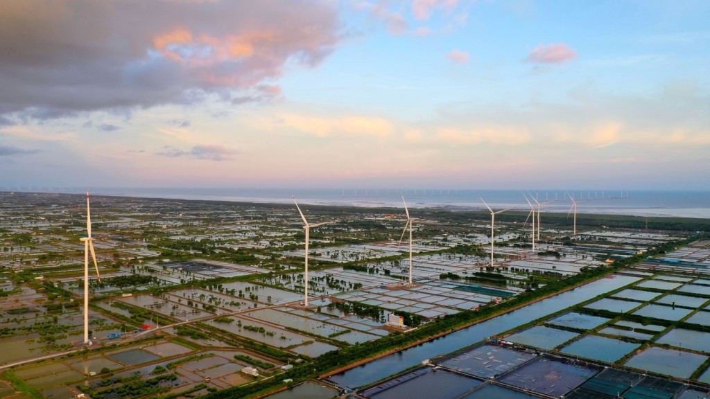 Hacom Hoa Binh 5 Phase 1 Wind Power Plant image