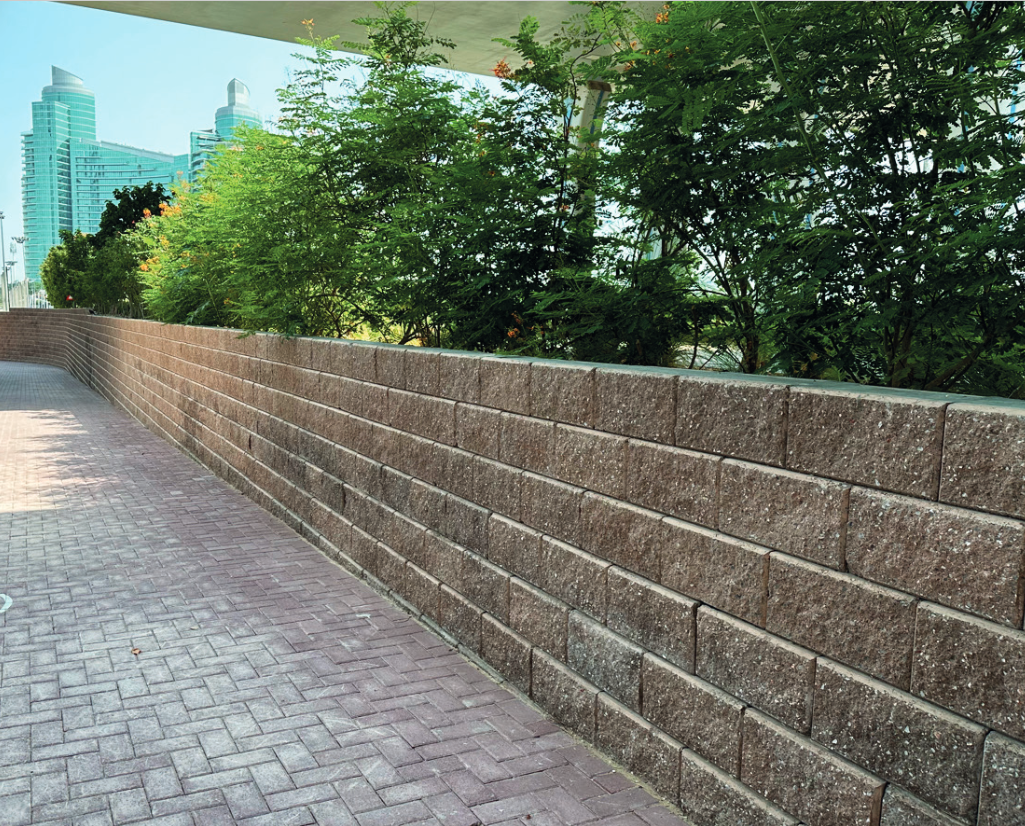 TensarTech TW1-ME saves wall construction time and carbon in Dubai image
