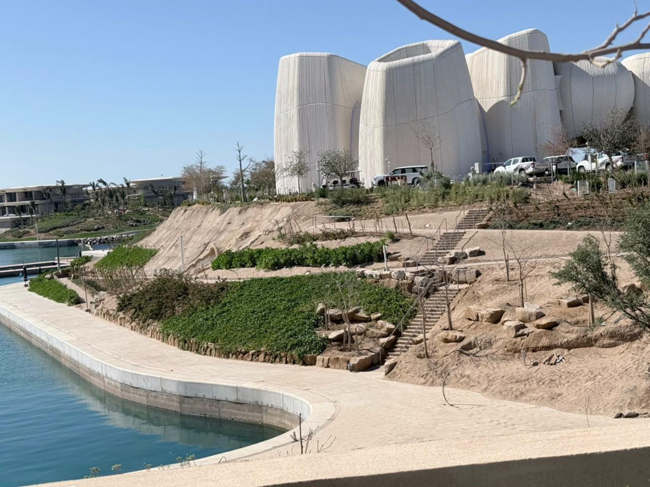 RSMLI Slopes Reinforced with Tensar image