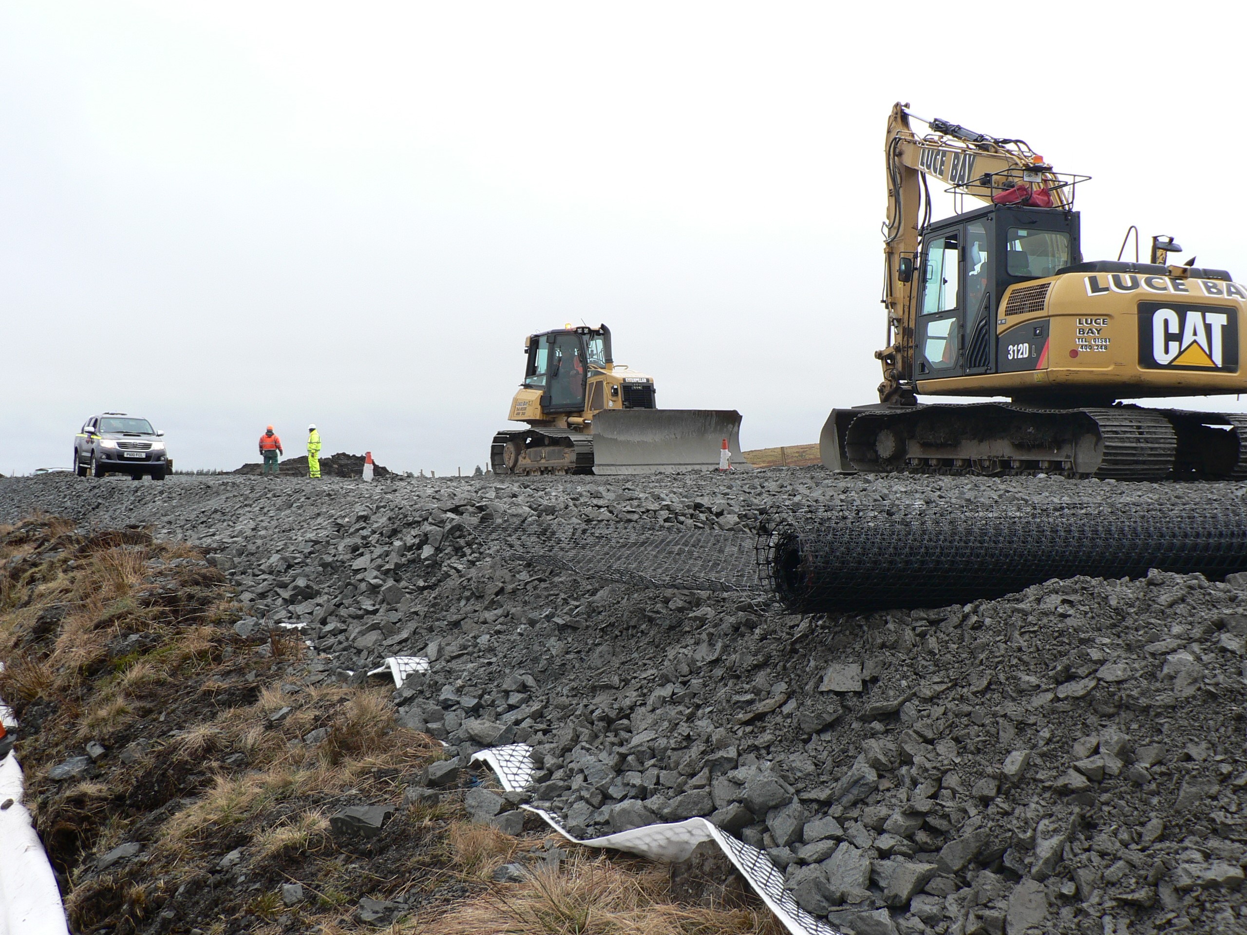 glenchamber-windfarm-access-road-under-construction-tensar