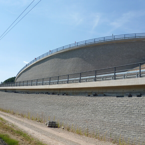 Image of Tiered or Terraced Retaining Walls